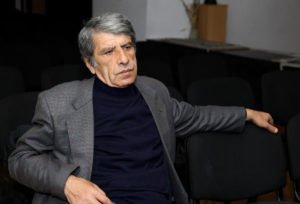 Վահրամ Մարտիրոսյանի «Բամբակե Պատեր[1]»-ի կարծրությունն ու ծանրությունը
