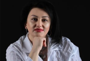 Լուսինե Աղաջանյան | Իմ աշխարհը քո աշխարհը չէ