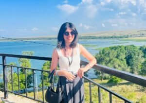 Արմինե Մուրադյան | Էտած բառեր