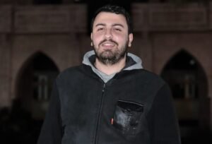 Արթիւր Շէնեան | Իրեն համար